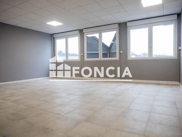 Location Local commercial 4 pièces 189 m² - 29 boulevard Kennedy Besancon 25000