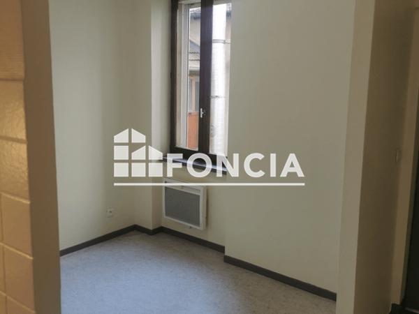 Location Studio 29.39 m² - 30 RUE STANISLAS Nancy 54000