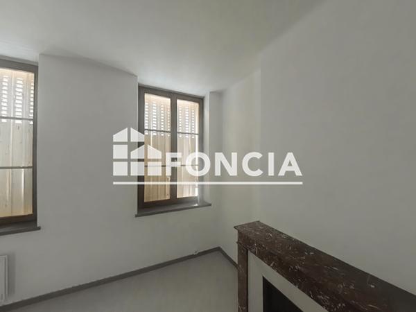 Location Studio 29.39 m² - 30 RUE STANISLAS Nancy 54000