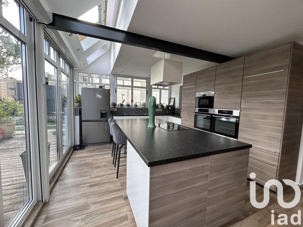 House for sale 5 rooms 165 m² Chaumontel