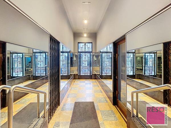 APPARTEMENT TYPE HAUSSMANNIEN