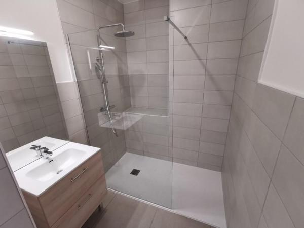 T3 Traversant Rénové Quartier Patte d'Oie