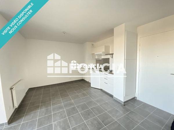 Location Appartement 2 pièces 40.7 m² - 32 AVENUE DE LA LIBERATION Reze 44400