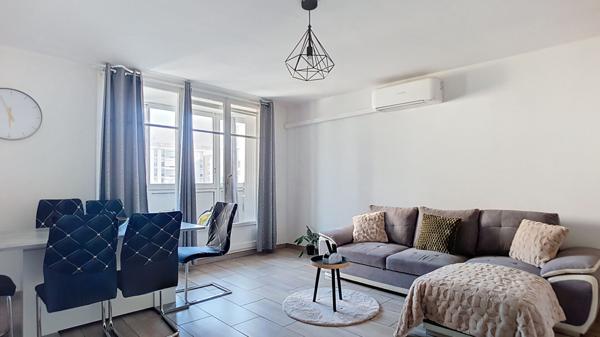 Bel Appartement T3 traversant de 65 m2 à Port-de-Bouc