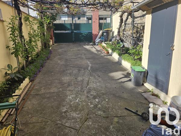 Maison de ville 6 pièces de 115 m² à Saint-Denis (93200)