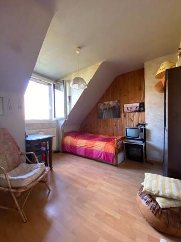 Exclusivité sur Gachet Nantes Maison familiale au fort potentiel dans un cadre verdoyant