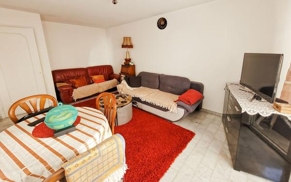 Appartement à vendre    2 pièces • 47 m2 Nice