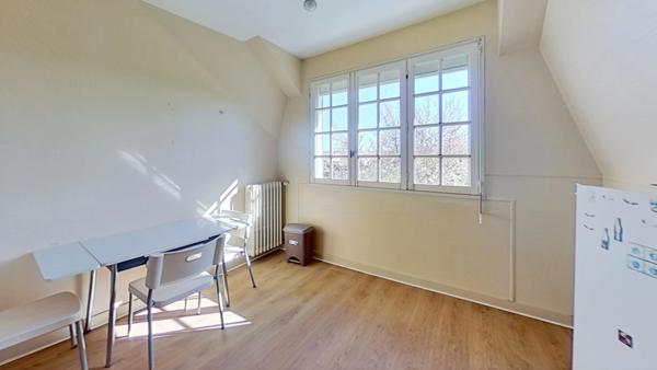 Maison / immeuble à vendre 12 pièces - 4 logements VEZIN LE COQUET (35) – investissement locatif, colocation, habitat partagé ou résidence principale