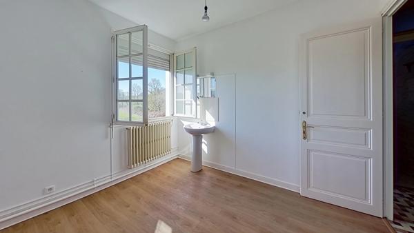 Maison / immeuble à vendre 12 pièces - 4 logements VEZIN LE COQUET (35) – investissement locatif, colocation, habitat partagé ou résidence principale