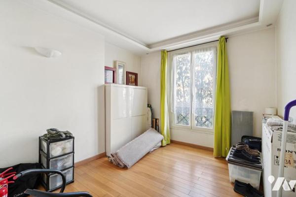 PARIS XVIIIe - Appartement 3 pièces - Secteur Grandes Carrières