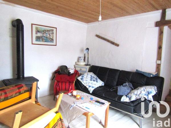 Maison de village 5 pièces de 110 m² à Doulaincourt-Saucourt (52270)