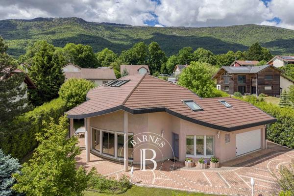 Sergy, Maison 4 Chambres -  202 m² à vendre