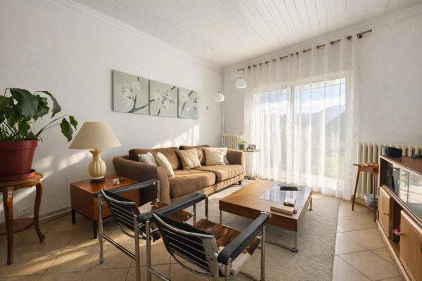 Moirans - Maison mitoyenne de 124m², 3 chambres, terrain environ 490m²