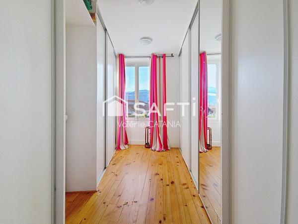 Moirans - Maison mitoyenne de 124m², 3 chambres, terrain environ 490m²