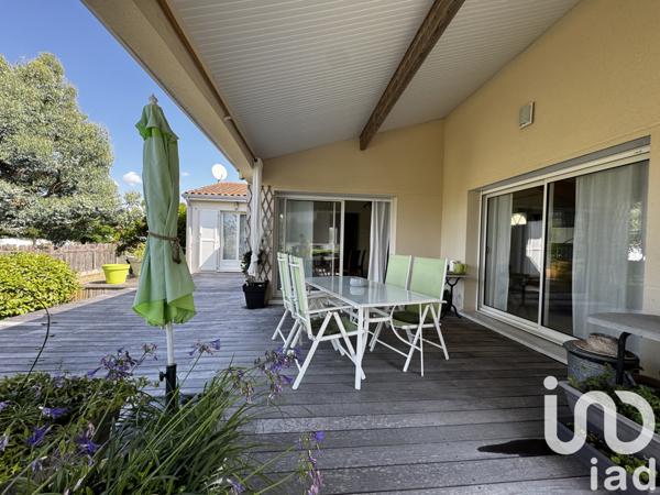 Maison à vendre 6 pièces 117 m² Montendre