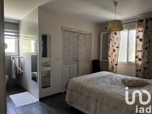 Maison à vendre 6 pièces 117 m² Montendre