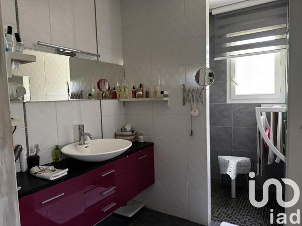 Maison à vendre 6 pièces 117 m² Montendre