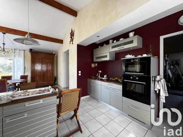 Maison à vendre 6 pièces 117 m² Montendre