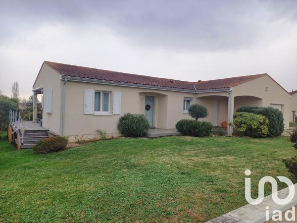 Maison à vendre 6 pièces 117 m² Montendre