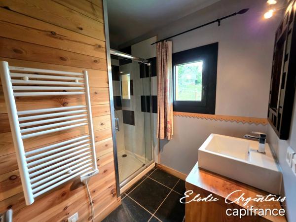 Superbe chalet rénové à vendre 6 pièces BOLQUERE (66)