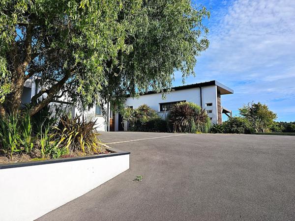 Maison à PLOERMEL, 56800 - 5 pièces 122m²