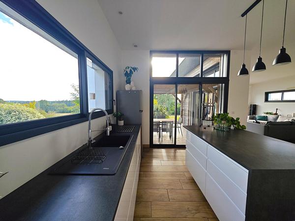 Maison à PLOERMEL, 56800 - 5 pièces 122m²
