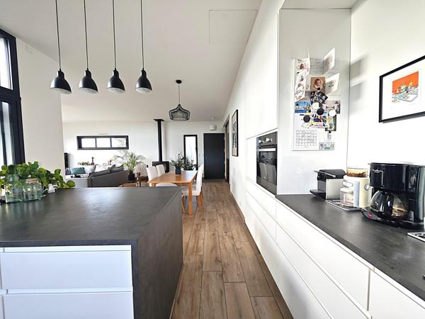 Maison à PLOERMEL, 56800 - 5 pièces 122m²