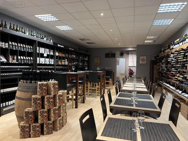 Murs commerciaux à vendre à Cholet dans le Maine-et-Loire (49300), ref : 49058-1429   
Centre