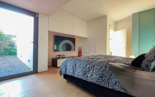 Maison à vendre    5 pièces •  La Rochelle