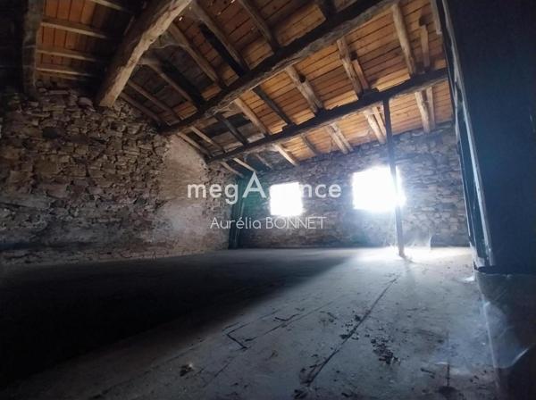 Maison à SALLEDES, 63270 - 4 pièces 123m²