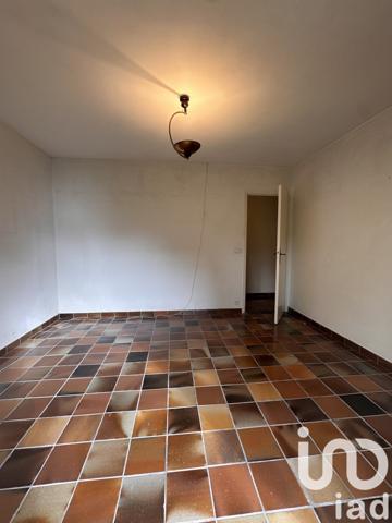 Appartement 5 pièces de 117 m² à La Roquette-sur-Siagne (06550)
