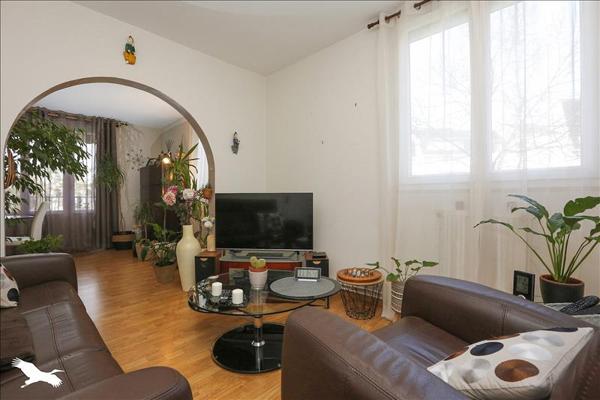 Appartement à vendre 215 660 € Saint-Cyr-sur-Loire 4 p 96,8 m² DPE D