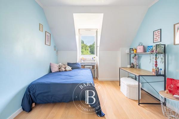 Vaux-sur-Seine, Maison 5 Chambres -  196 m² à vendre