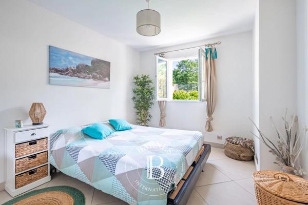 Vaux-sur-Seine, Maison 5 Chambres -  196 m² à vendre