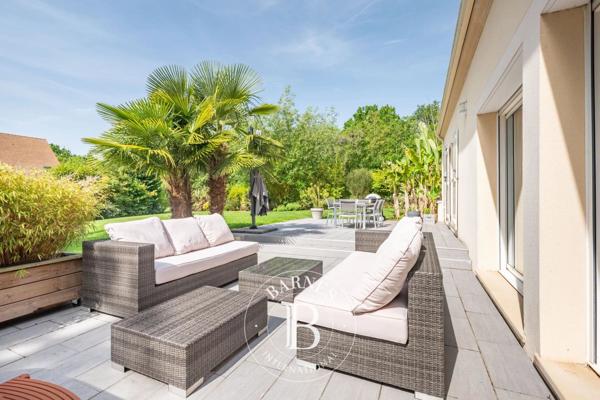 Vaux-sur-Seine, Maison 5 Chambres -  196 m² à vendre