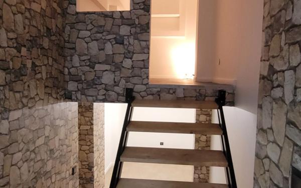 Appartement à louer    2 pièces • 59,53 m2 Clamart