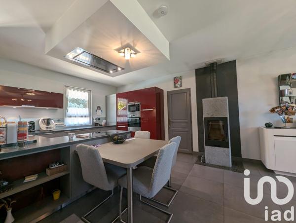 Maison à vendre 5 pièces 105 m² Vétraz-Monthoux