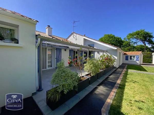 Maison à vendre 8 pièces 240m²