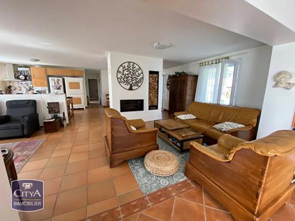 Maison à vendre 8 pièces 240m²