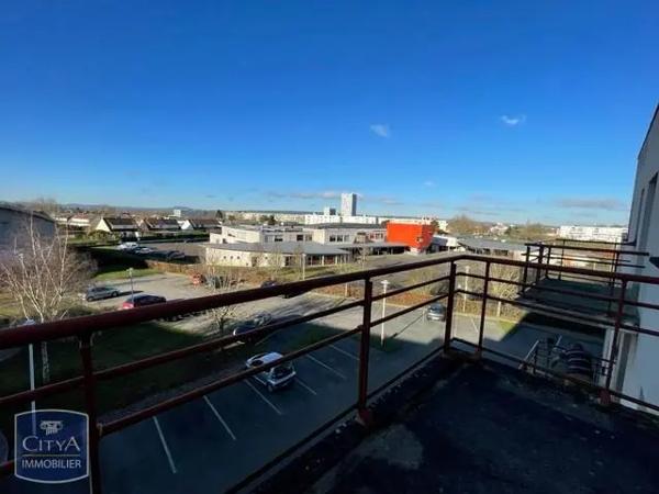 Appartement à louer 2 pièces 46.76m²