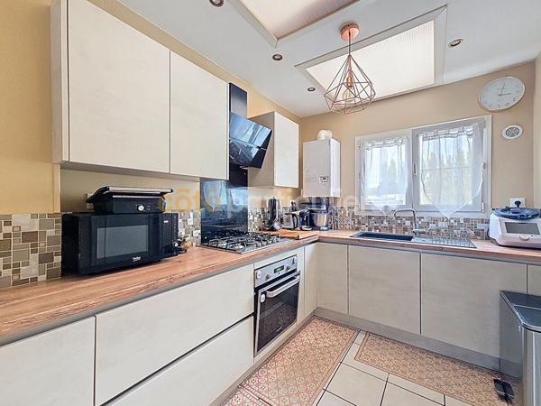 Vente Maison81 m² - 5 Pièces - ARMENTIERES (59280)