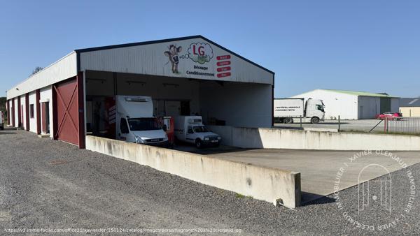 Local d'activité , Nueil les aubiers