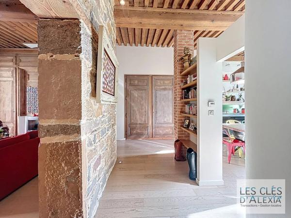 Magnifique T5 de plus de 130m2 avec balcon