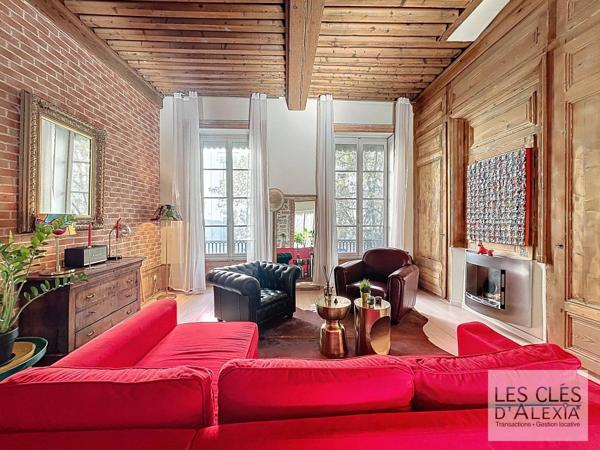 Magnifique T5 de plus de 130m2 avec balcon