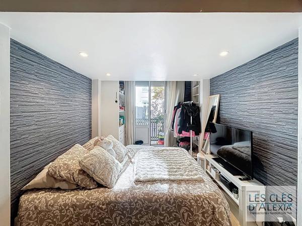 Magnifique T5 de plus de 130m2 avec balcon