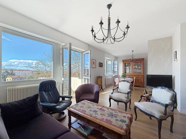 Appartement À vendre 6 pièce(s) 143 m²