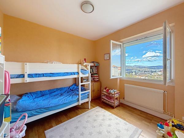 Appartement À vendre 6 pièce(s) 143 m²