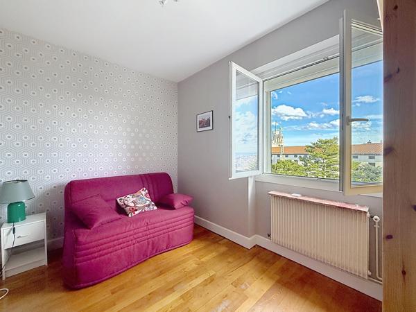 Appartement À vendre 6 pièce(s) 143 m²