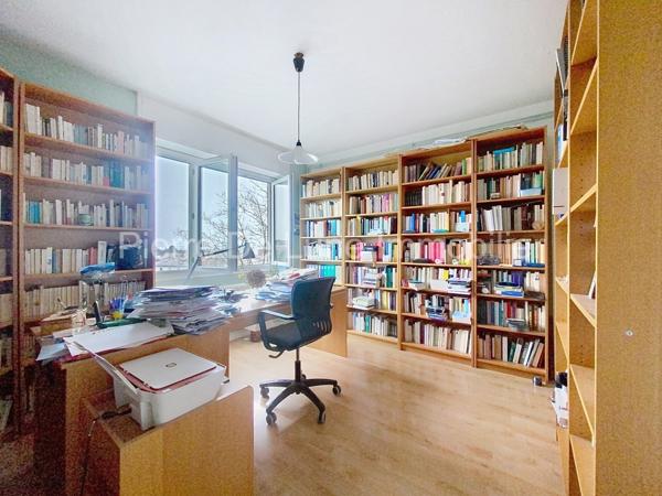 Appartement À vendre 6 pièce(s) 143 m²