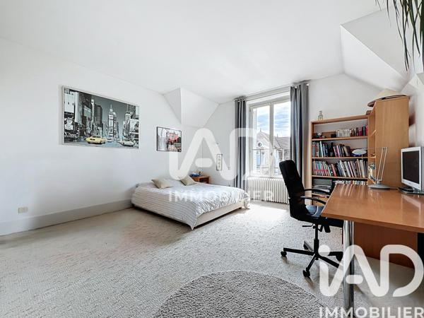 Maison à vendre 9 pièces 266 m² Tournan-en-Brie